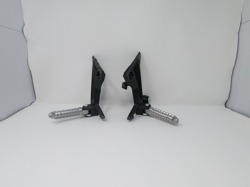 Venom X22 Ninja 125cc Motorcycle | Rear Footrest(s) (02050081 / 02050082)