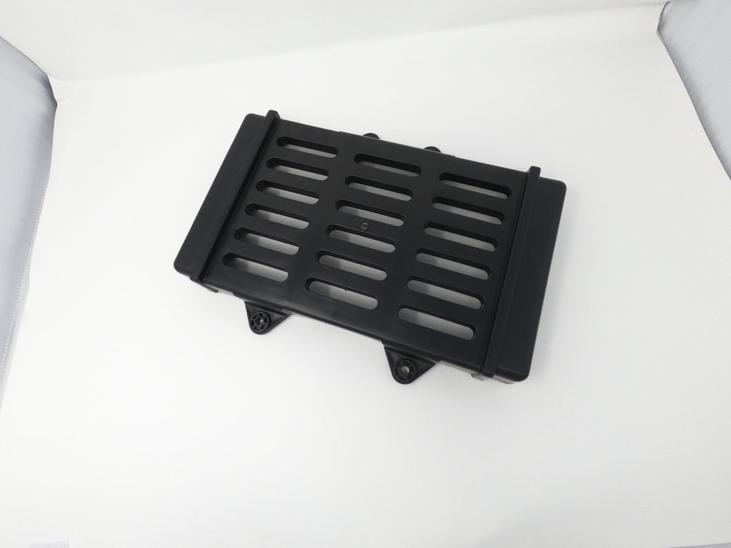 X19 200cc Automatic Motorcycle | Upper Middle Vent Panel (03031058)