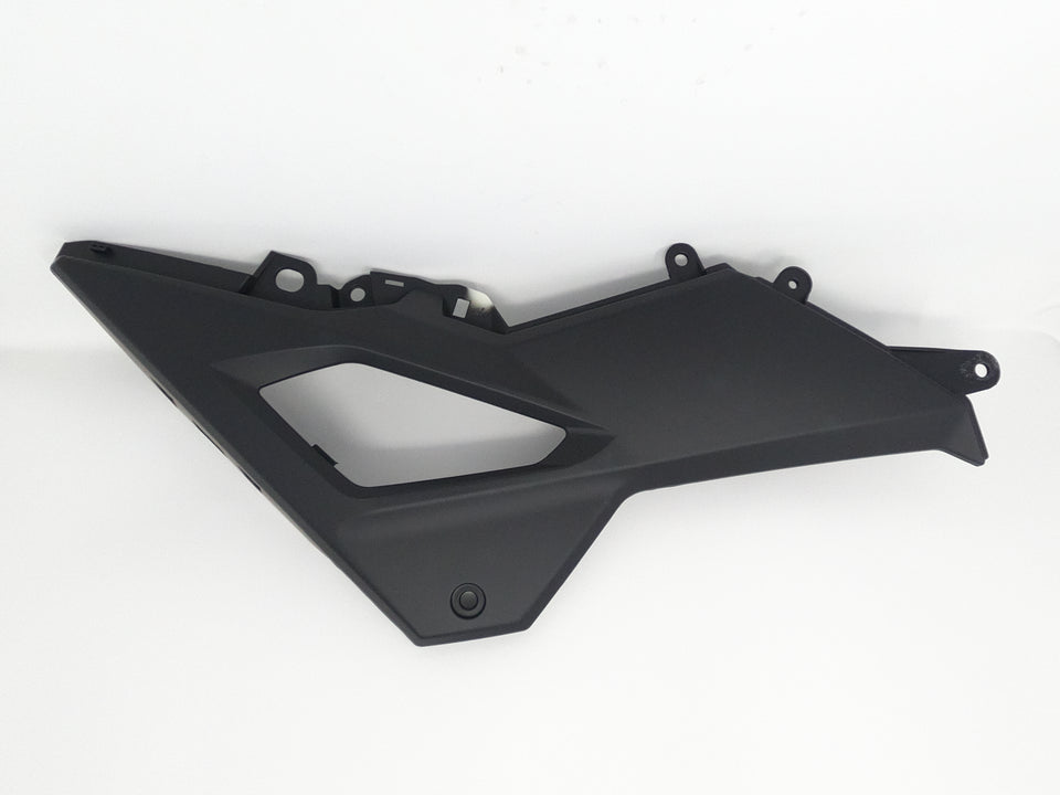 Venom X20 125cc Motorcycle | Rear Right Side Cover (03010622)