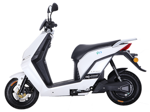 E3 Moped 1200w scooter for sale.